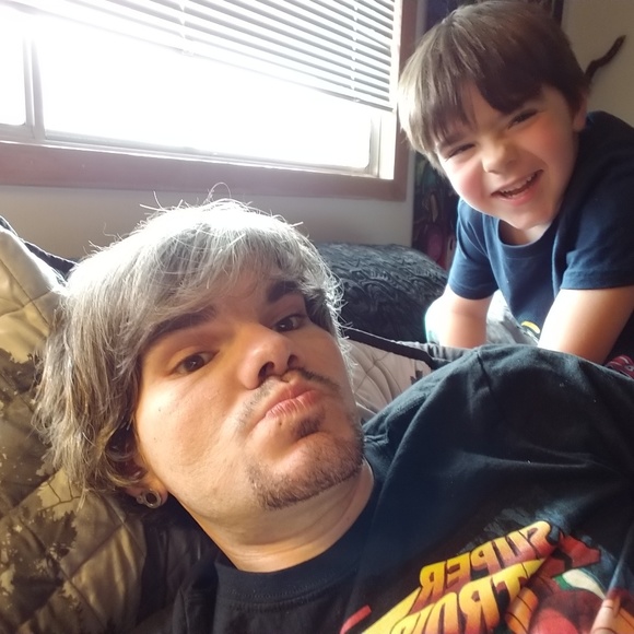 Meet your Posher, Kyle - Picture 1 of 3